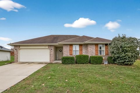 Photo of 763 Logan Street, Rogersville, MO 65742 (MLS # 60310735)