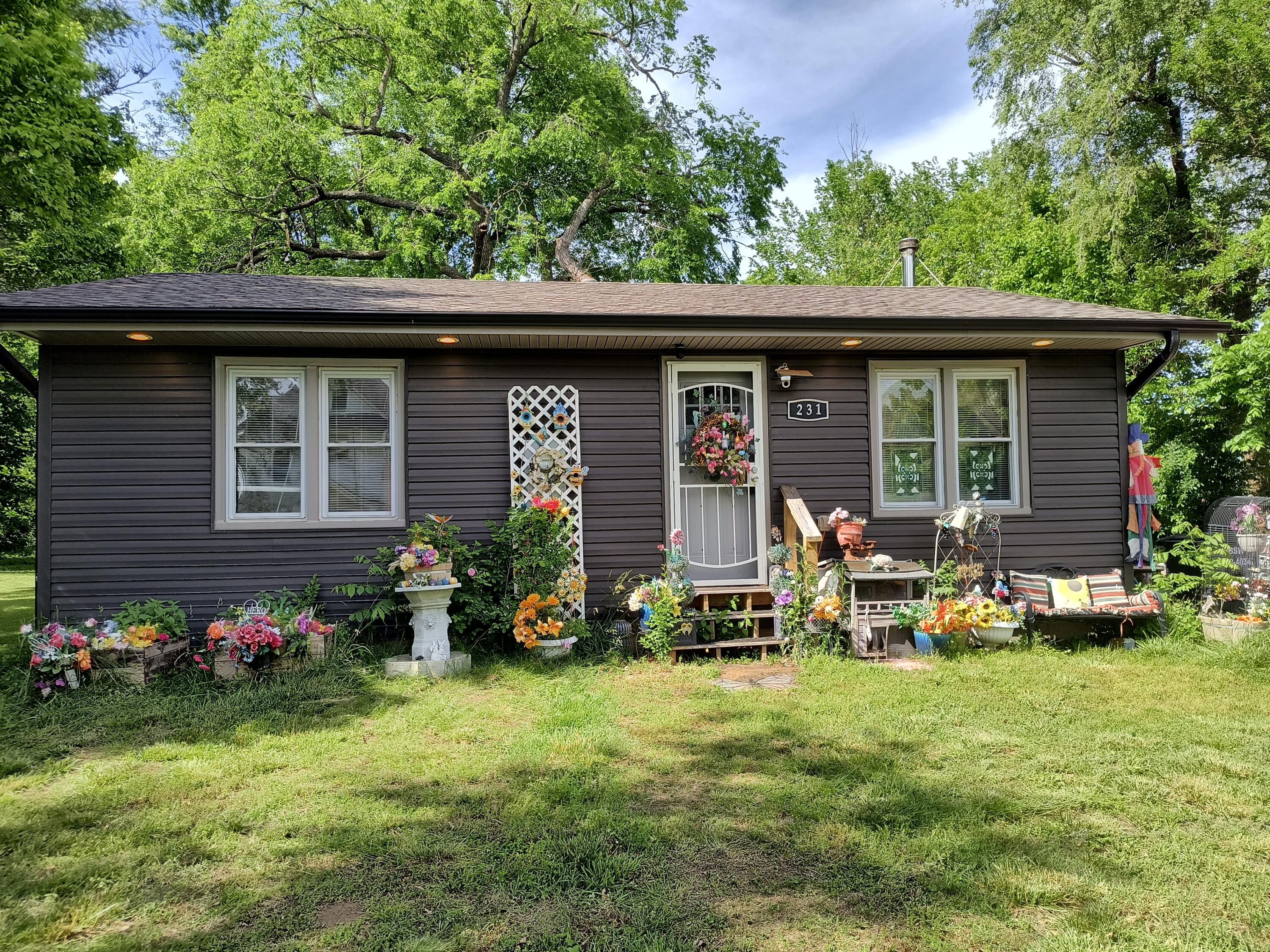 Listing image 1
