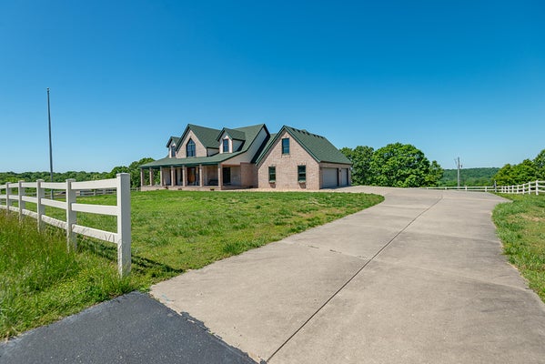 449 GREENWAY DR, GALENA, MO 65656 - Image 72bd962356b9ff51587d7ed01bd64ac8/2578662414