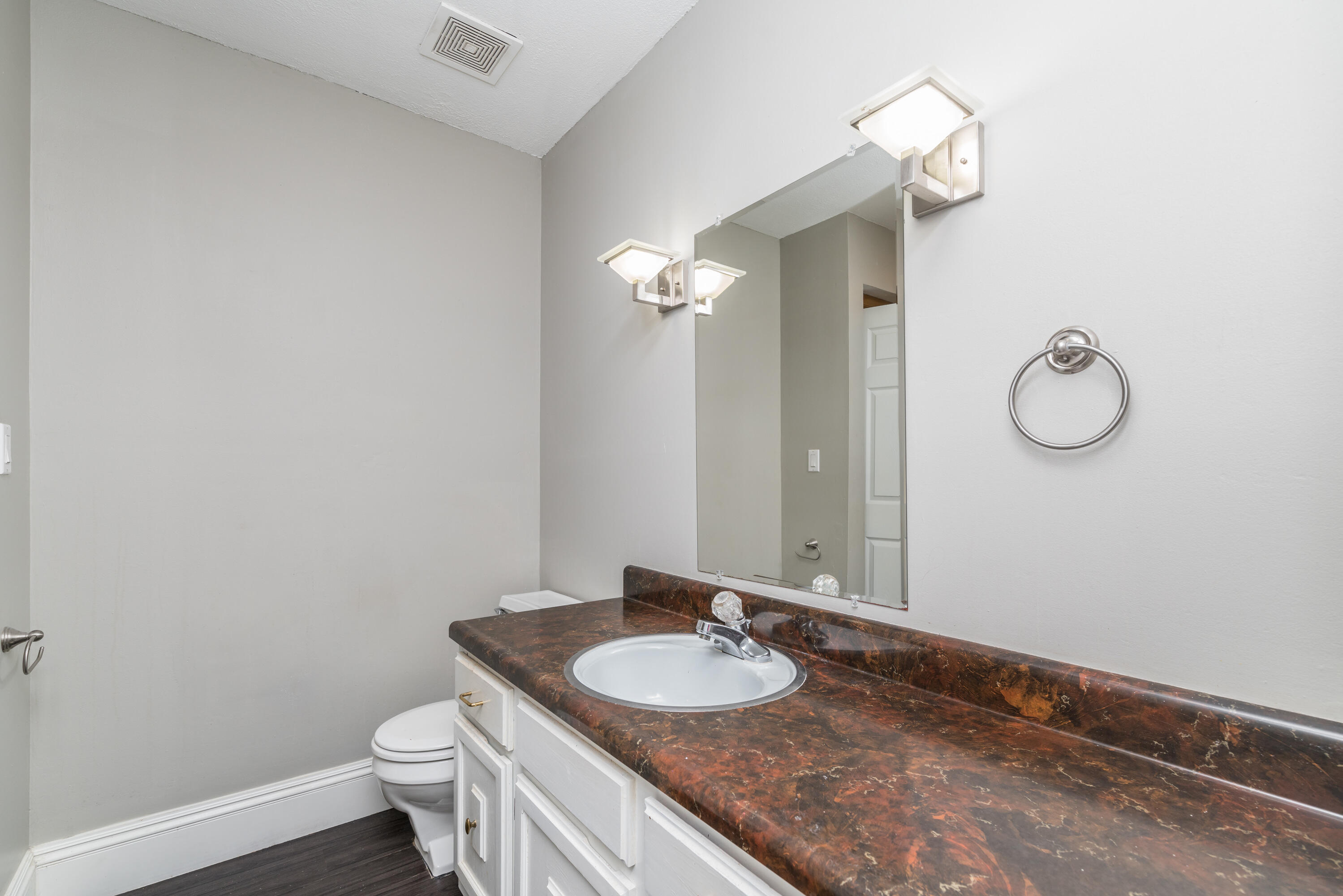 Carriage Hill - Residential Income