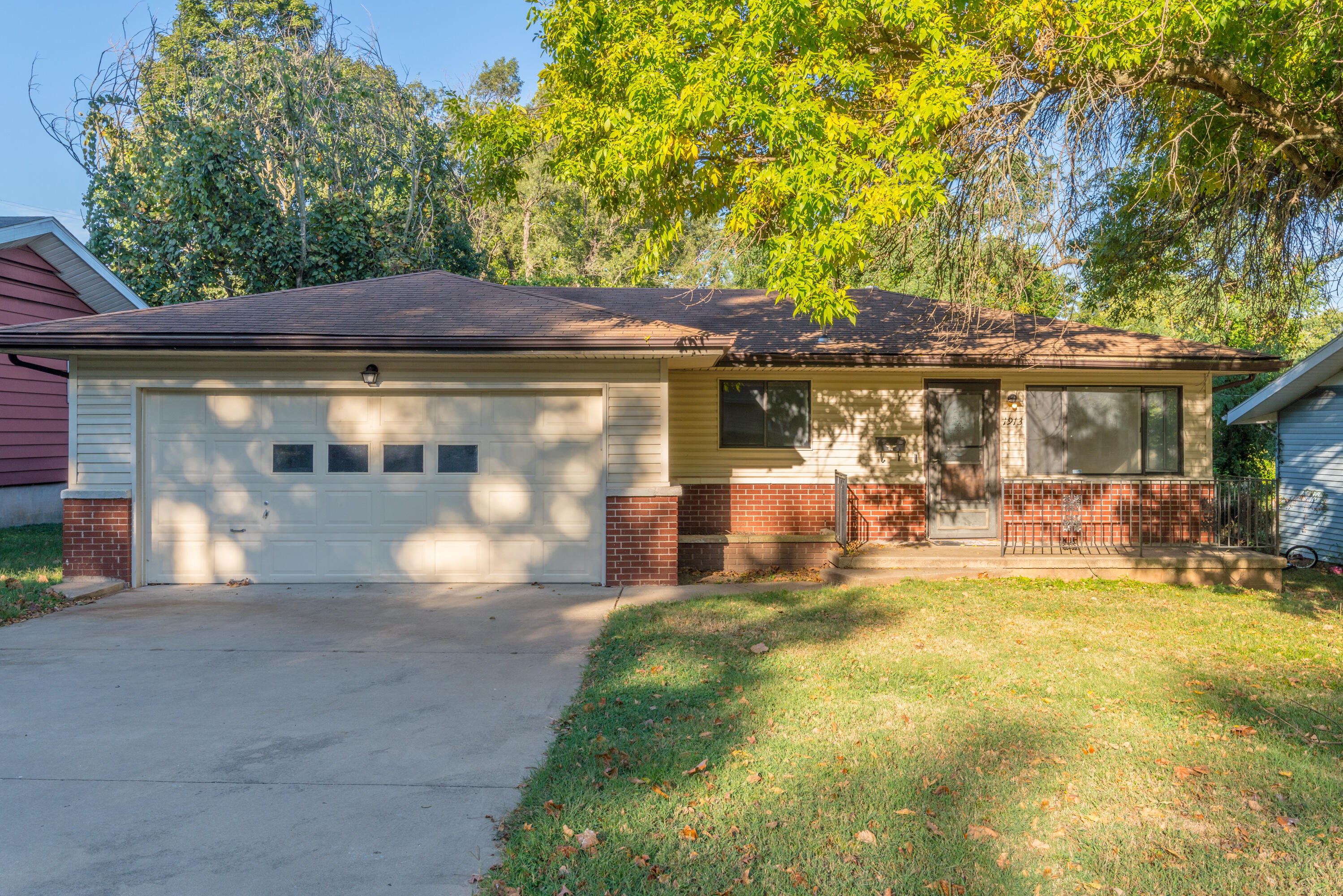 Carriage Hill - Residential Income