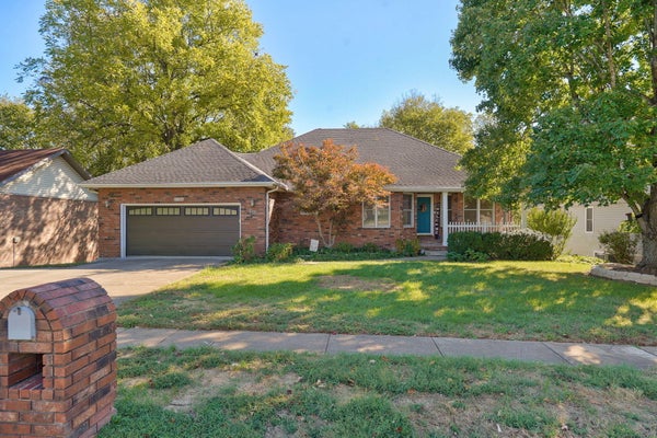 5102 S ELIZABETH AVE, SPRINGFIELD, MO 65810 - Image 757c7ef98cf2287e017166f220f86e2f/3568615771