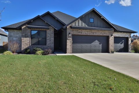 Photo of 4932 S Aaron Avenue, Springfield, MO 65810 (MLS # 60310498)