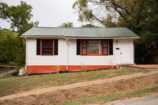 303 N 5TH ST, THAYER, MO 65791 - Image 76ee411cf0fcc3e2886a8f371b8b2194/220473934