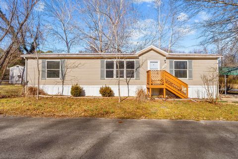 Photo of 130 Winston Lane, Hollister, MO 65672 (MLS # 60313525)