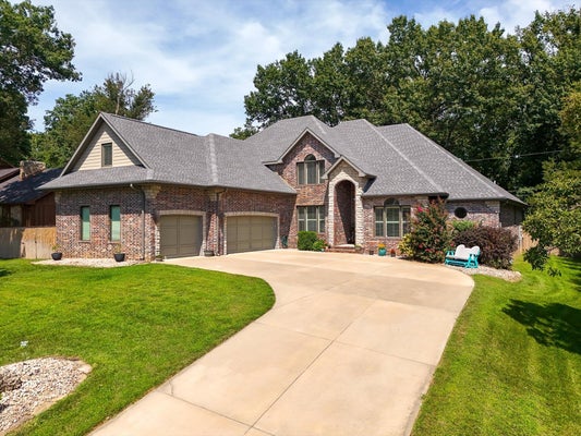 1468 S BRIGHT OAK AVE, SPRINGFIELD, MO 65809 - Image 7b406fa8f2830df0e1e1a861511ca1dd/2388249541