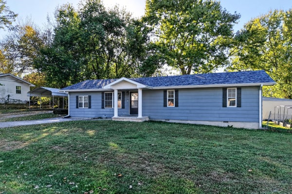429 N MILL ST, MARSHFIELD, MO 65706 - Image 7bce93f1da8ae2f3cf1825ddc373b31f/1432222894