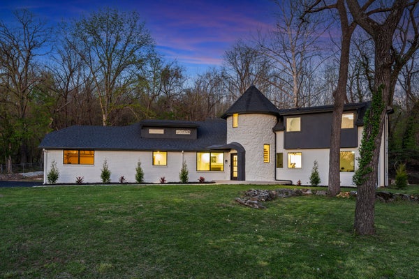 5554 S WOODCLIFFE DR, SPRINGFIELD, MO 65804 - Image 7bddfd2d773f2818b9ab9b7b67ddc596/3081724709