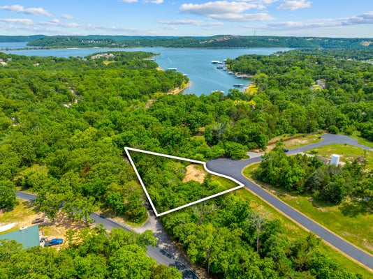 8 ROYALE ESTATES RD, KIMBERLING CITY, MO 65686 - Image 7c74378fb3c96b5ce5feb6234d176a5e/2135199264