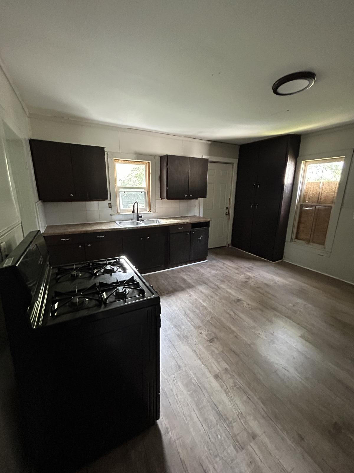 714 W 2nd Street