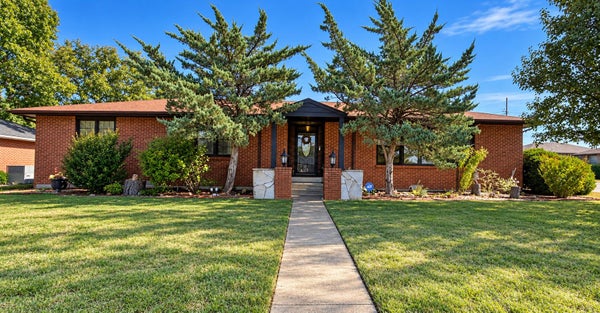 3029 OHIO AVE, JOPLIN, MO 64804 - Image 80a0e25a329fc60fa98630c53404def0/4011891397