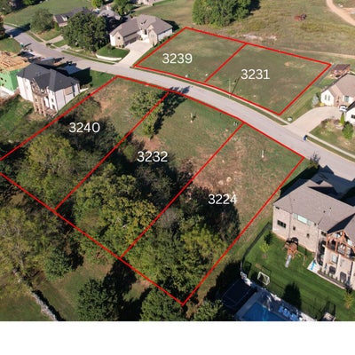 3231 W BLUFFVIEW ST, SPRINGFIELD, MO 65810 - Image 82bb3d757a4ec527e55e3d7fc4c29877/63433958