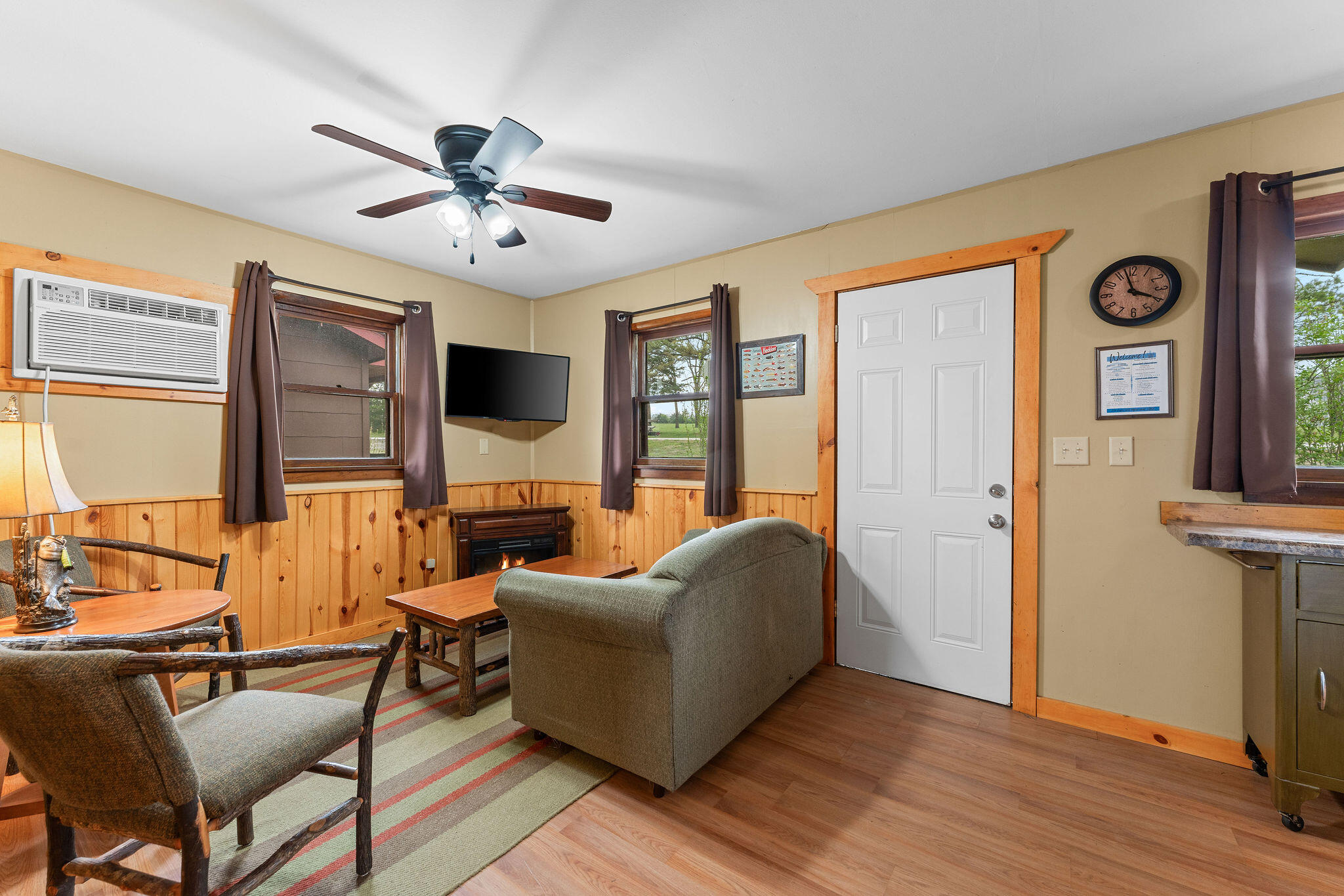 Boone-Not in List - Commercial Sale
