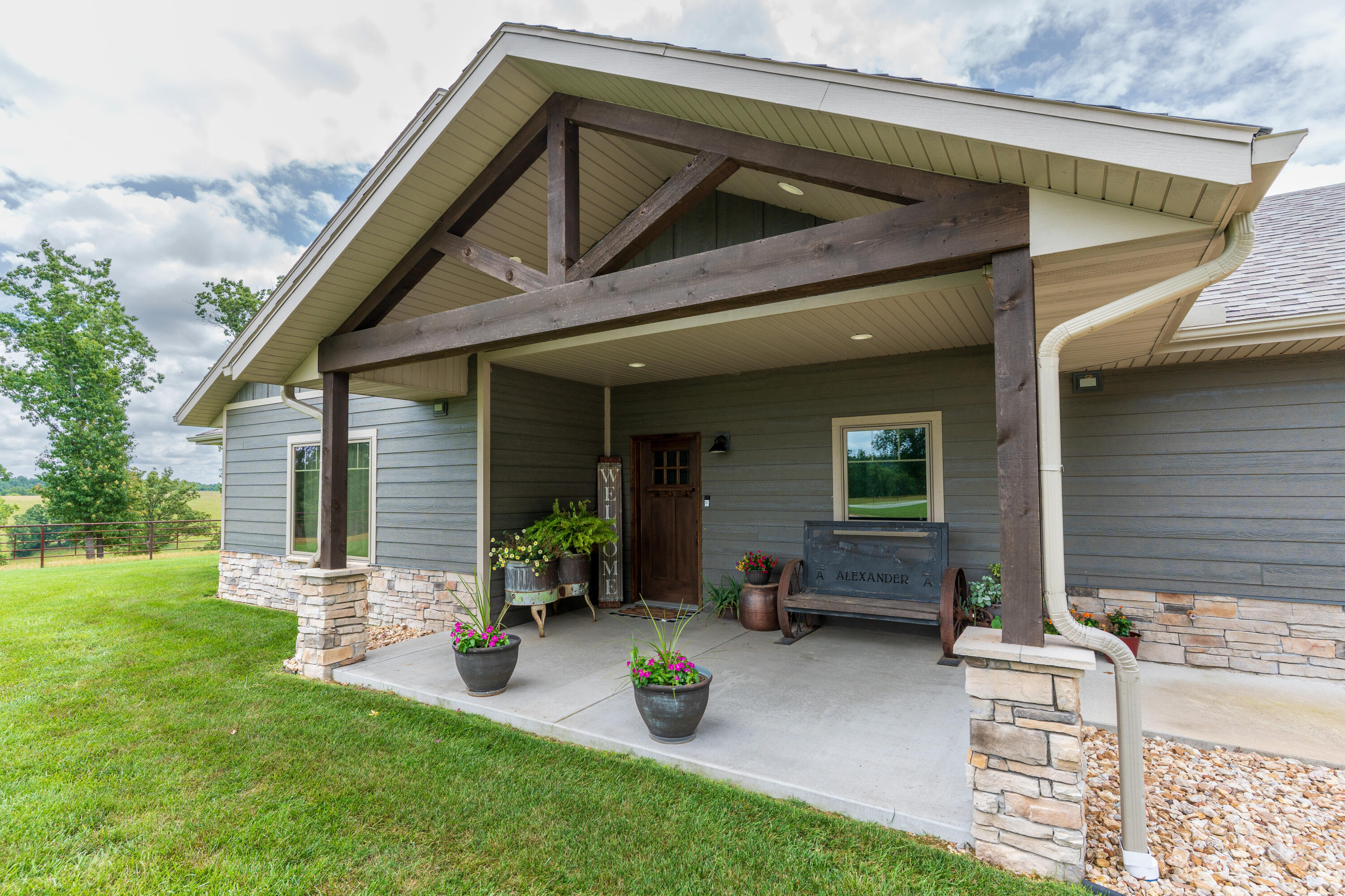15576 State Highway 76