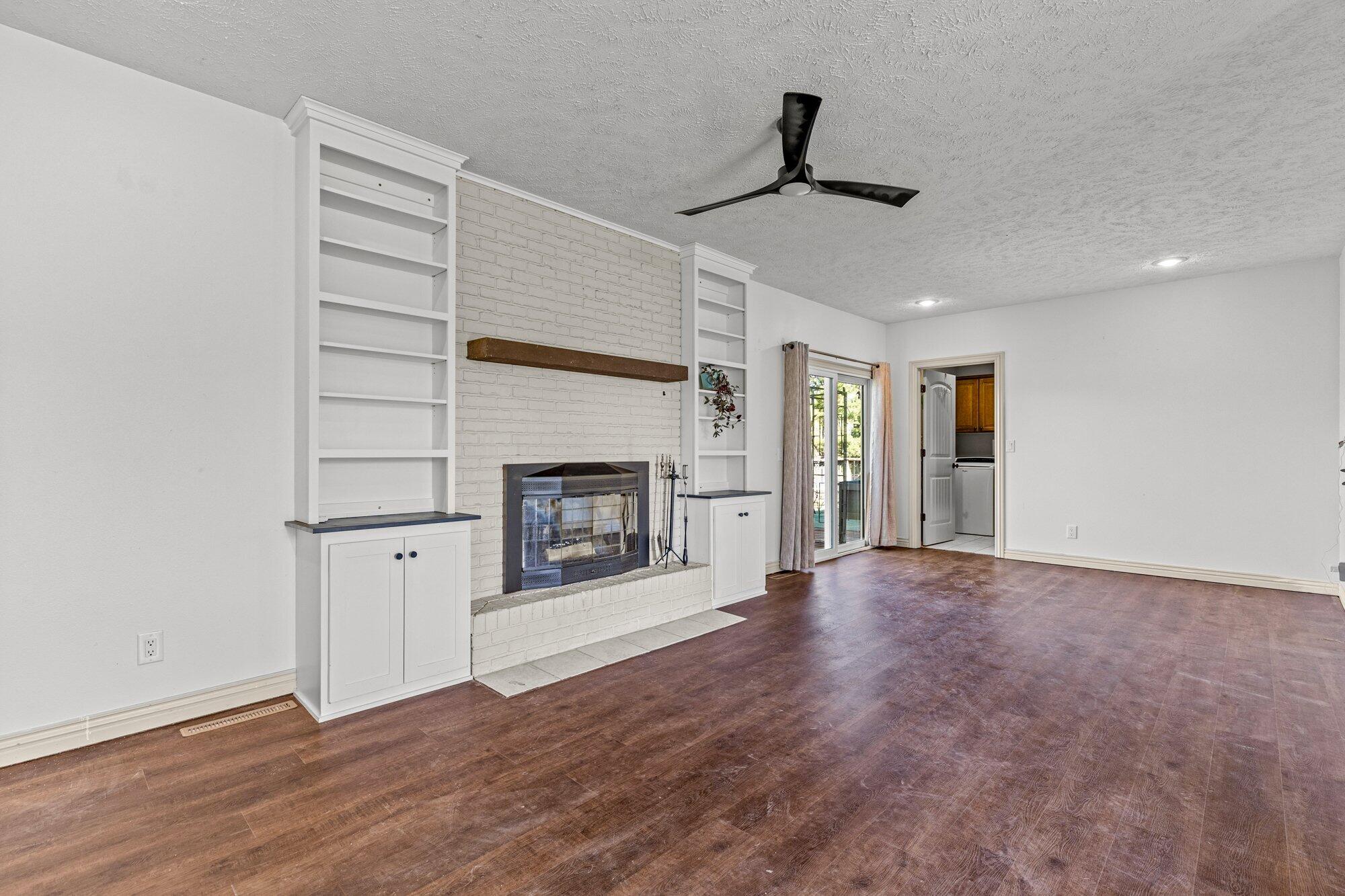 Ridgecrest - Residential