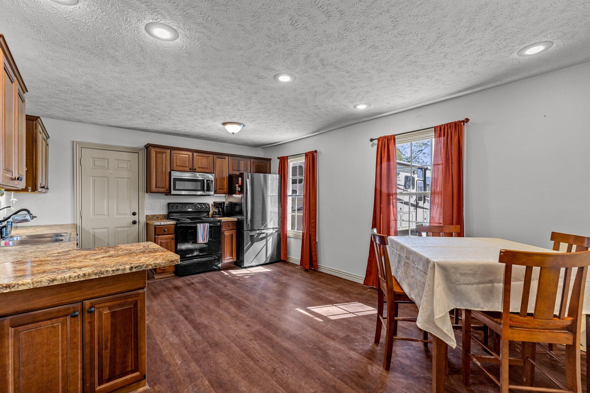 Ridgecrest - Residential