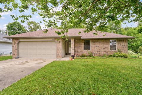 Photo of 450 S Basswood Avenue, Republic, MO 65738 (MLS # 60324597)