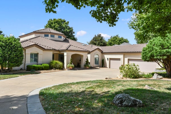 5181 S STONEHAVEN DR, SPRINGFIELD, MO 65809 - Image 8a5a4c3cefff43127a8465c90342cc32/231670408