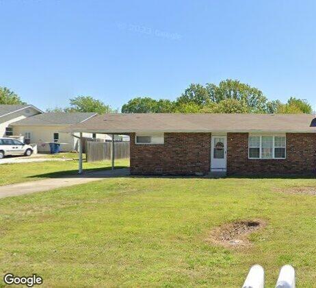 2 Bedroom. 1 Bath Duplex available for rent. Located in a convenient location close to hospitals & shopping. Min 1 year lease, no pets. Some remodeling being done, due to be ready March 15.