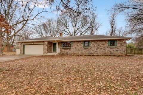 Photo of 2304 Westwind Drive, Ozark, MO 65721 (MLS # 60310759)