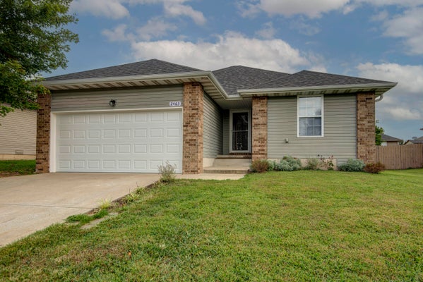 2463 CEDAR CREEK DR, SPRINGFIELD, MO 65803 - Image 8dc91f26d184ced6a5a3aade7c172fcd/3104923657