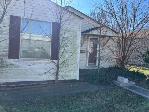 Photo of 1312 W Tampa Street, Springfield, MO 65802 (MLS # 60311593)