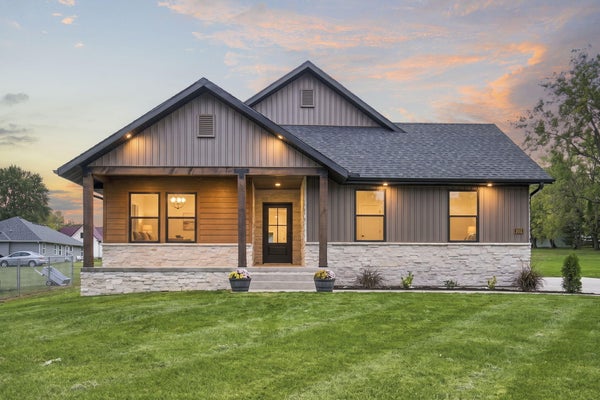 302 W LINN ST, MARIONVILLE, MO 65705 - Image 8df513d047021c7b1848b0b1f58eb032/2166217520