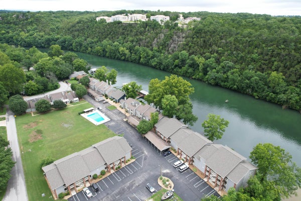 146 RIVER POINT RD UNIT 7, HOLLISTER, MO 65672 - Image 8eecfcc4234ad5ae5dbfcf39bba830fc/2405693362