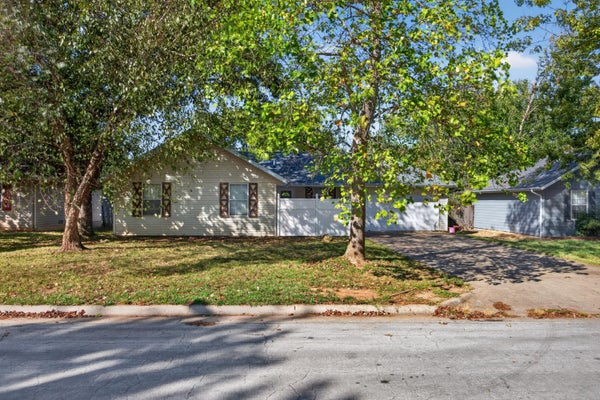 5627 S DAYTON AVE, SPRINGFIELD, MO 65810 - Image 8f0a855b92833e3113b25d592d8d837d/981923629