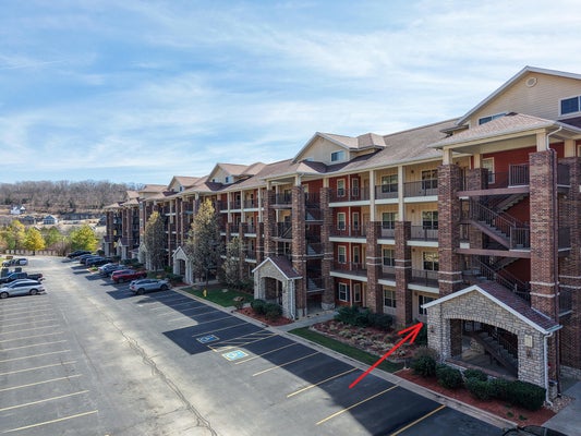 200 MAJESTIC DR APT 111, BRANSON, MO 65616 - Image 8feb7aea61344e470934a51bf0269d4c/3691700695