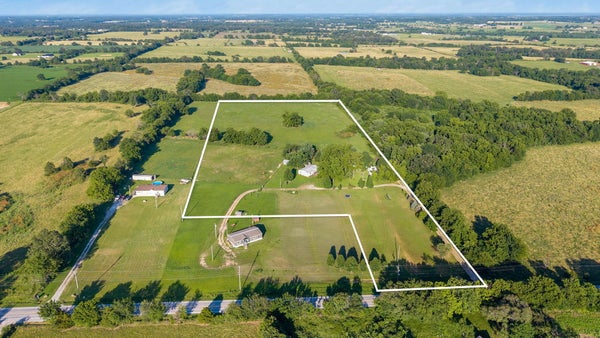 16840 HIGHWAY 14, MARIONVILLE, MO 65705 - Image 91e71f857644aad413e8b9e162f05950/3501588874