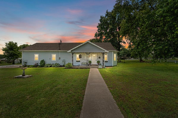 322 E DRIVE ST, CLEVER, MO 65631 - Image 95cd33debee01f5d038d7950835513df/3403739594