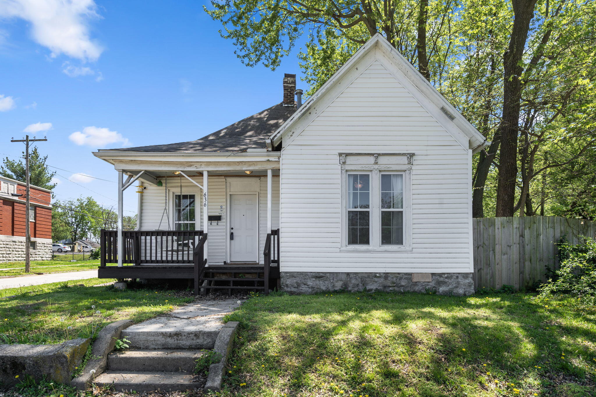 Listing image 1