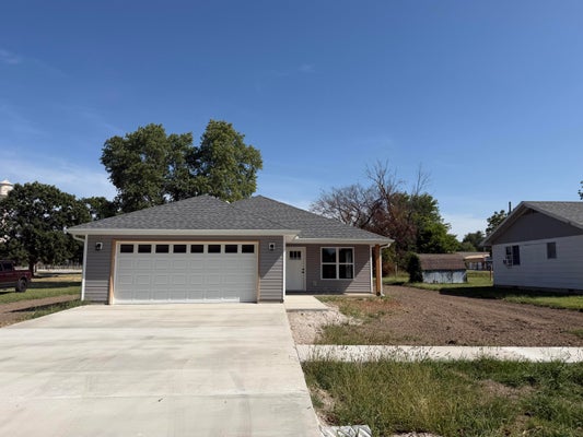 215 E LEXINGTON ST, JASPER, MO 64755 - Image 962e0280558cc1c5e1d95f9dc2a0e359/1737147905
