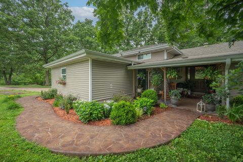 Photo of 19082 Norway Road, Neosho, MO 64850 (MLS # 60324471)