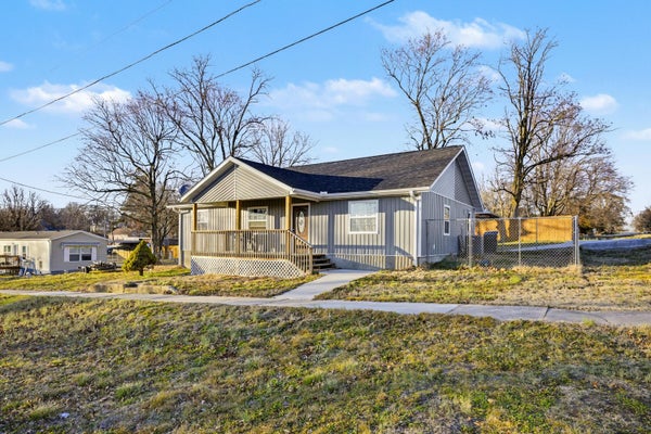 301 N MYRTLE ST, PIERCE CITY, MO 65723 - Image 9af99237275fbd64ed2920002ccf0e91/3834233806