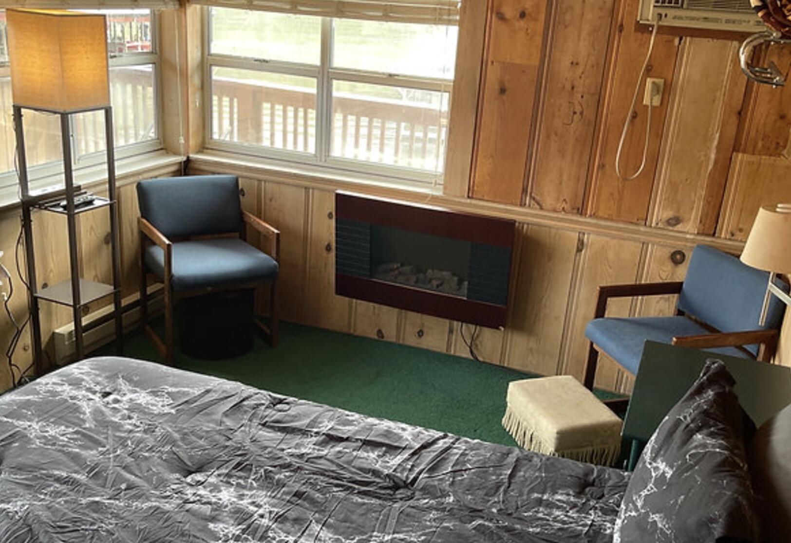 Rockaway Beach - Commercial Sale