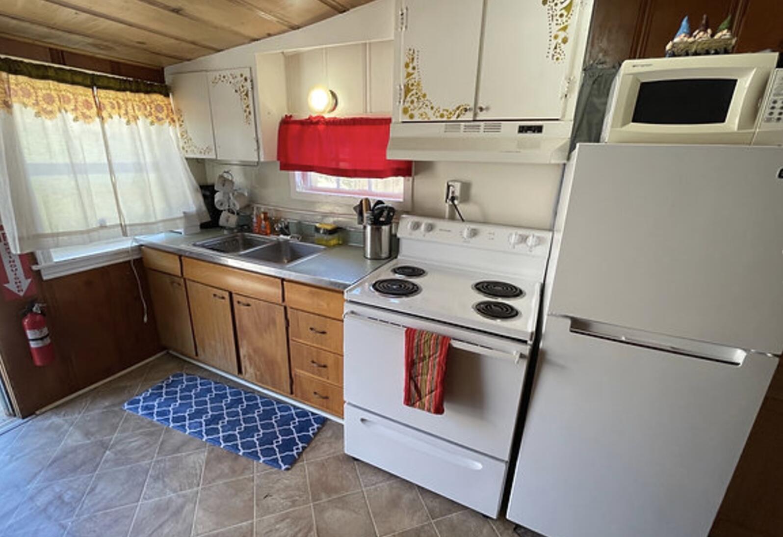 Rockaway Beach - Commercial Sale