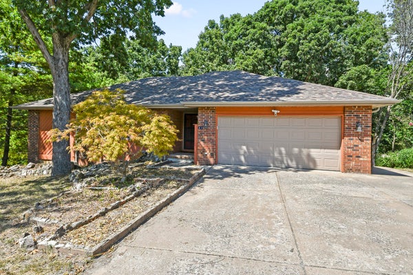61 NORTHWOODS DR, KIMBERLING CITY, MO 65686 - Image 9b65656abe0500d3d7df2989d14e518a/1504593032