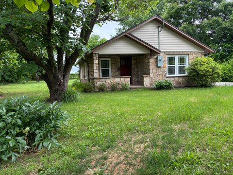 Photo of 5352 U.S. 160, Theodosia, MO 65761 (MLS # 60324536)