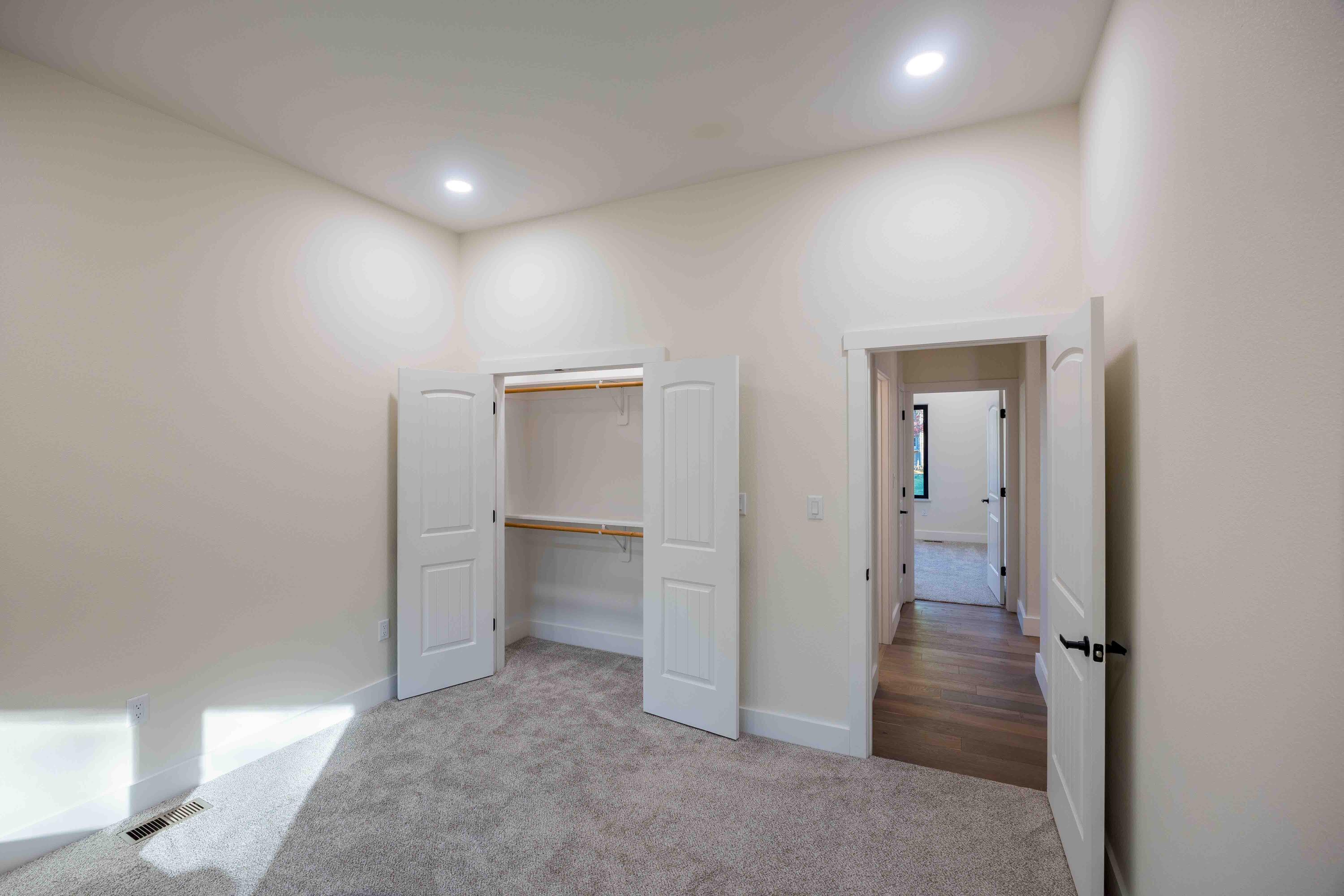 Country Farm Estates - Residential