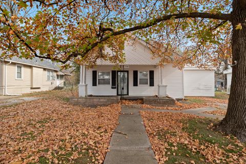 Photo of 1336 N Lafontaine Avenue, Springfield, MO 65802 (MLS # 60309950)