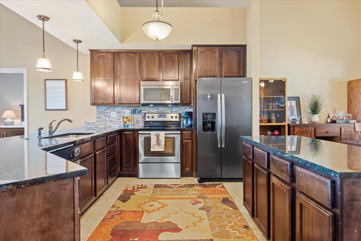 Majestic at Table Rock Condo - Residential