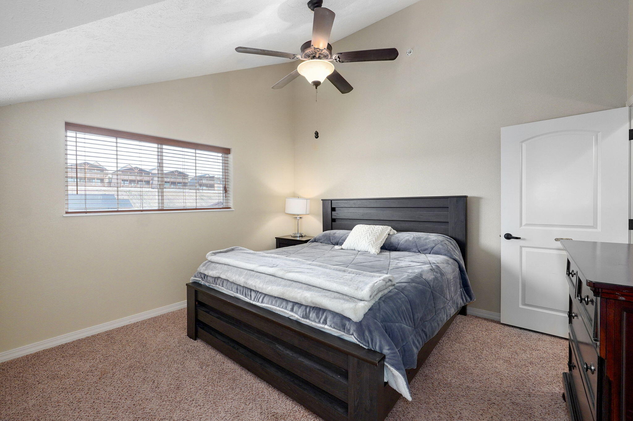 Majestic at Table Rock Condo - Residential