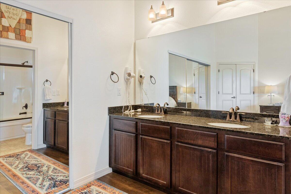 Majestic at Table Rock Condo - Residential