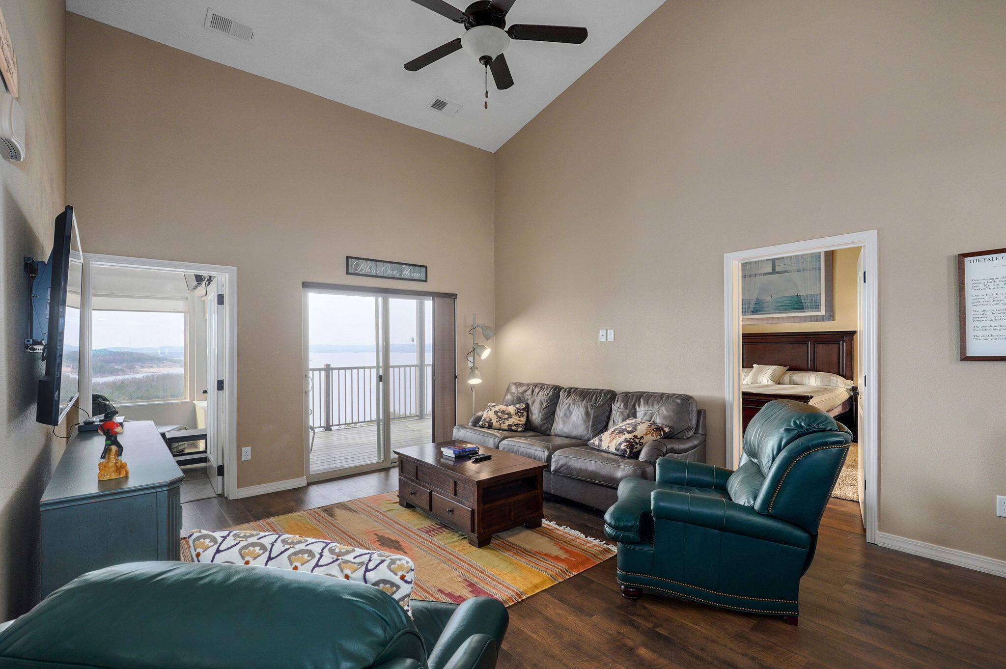 Majestic at Table Rock Condo - Residential