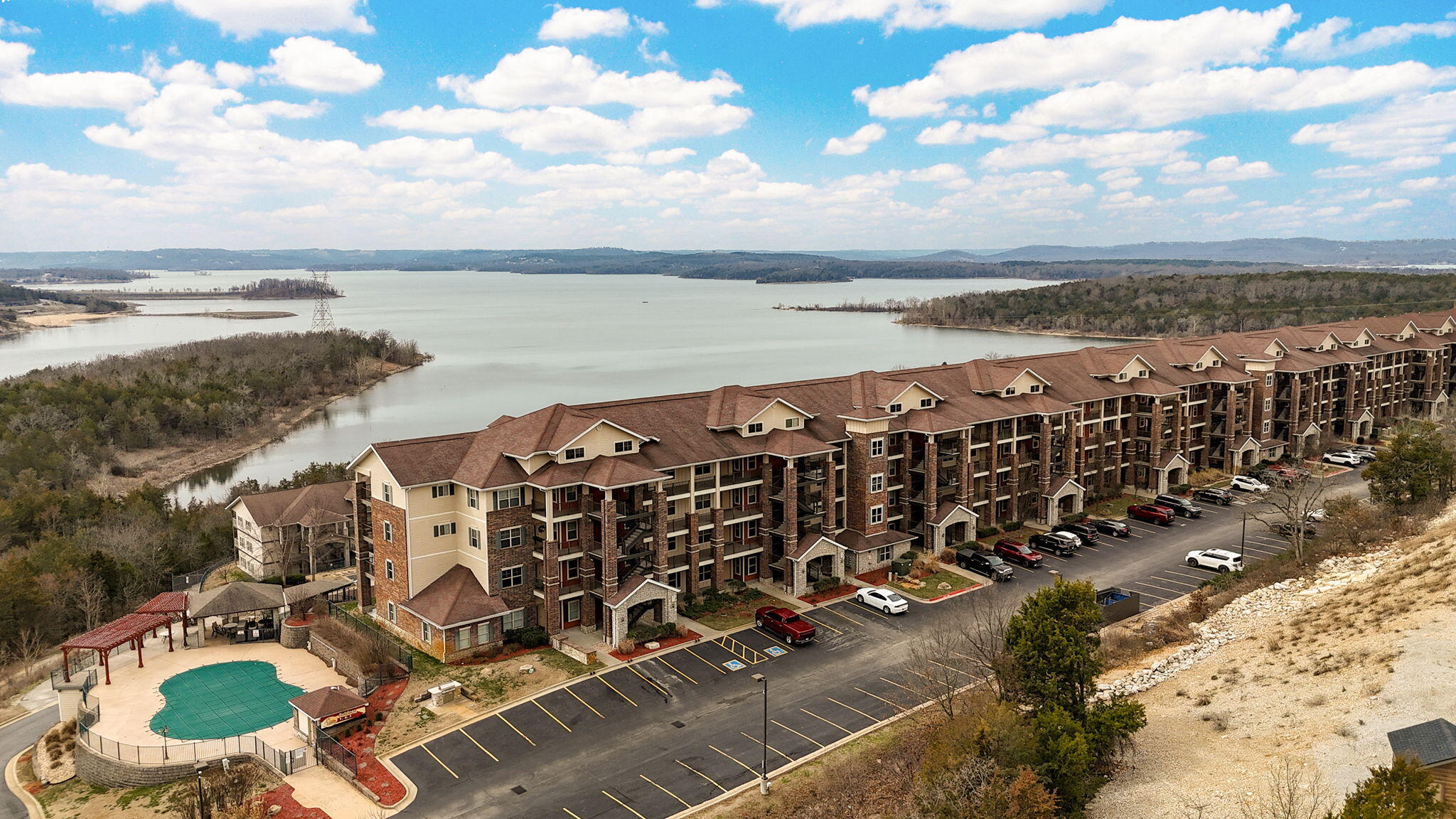 Majestic at Table Rock Condo - Residential