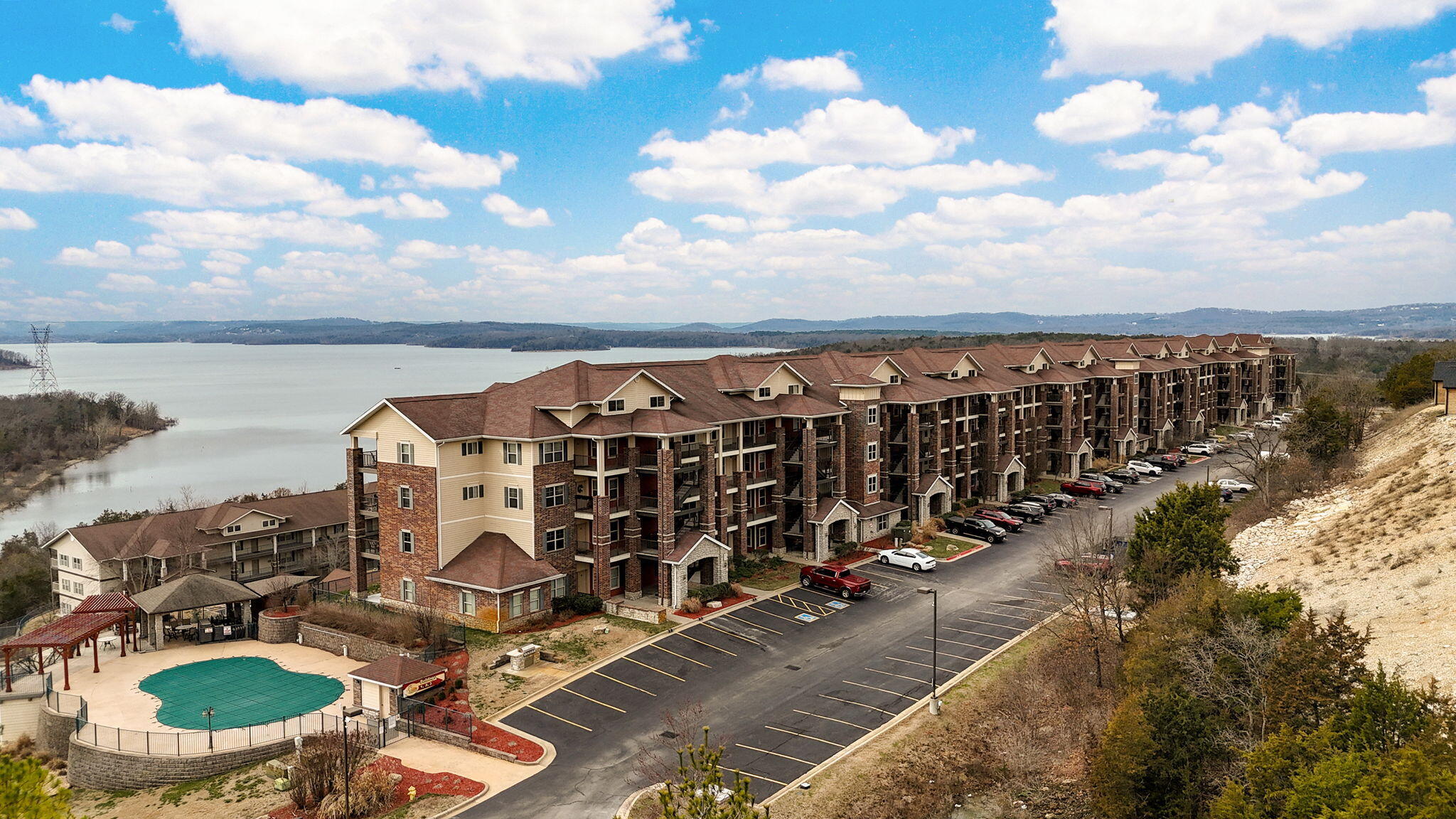 Majestic at Table Rock Condo - Residential