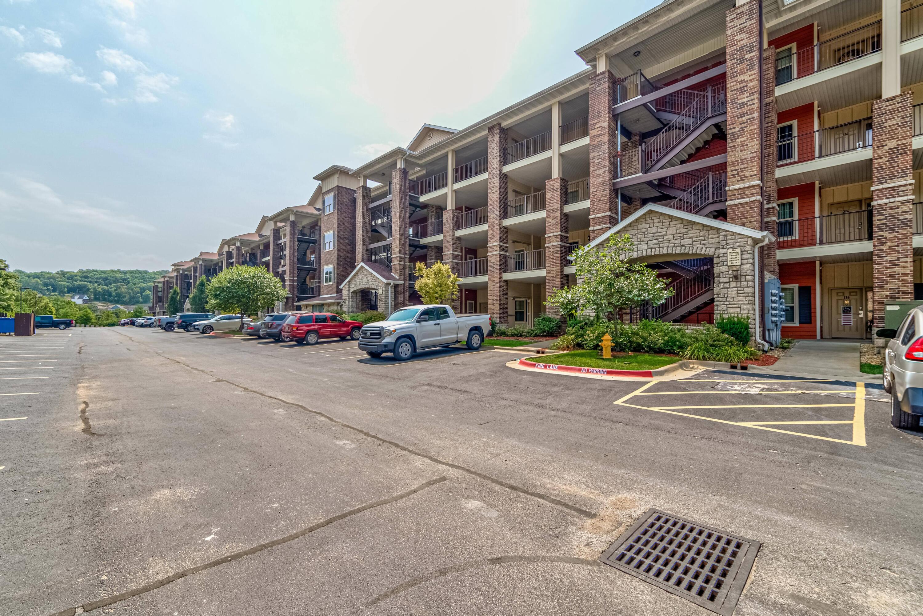 Majestic at Table Rock Condo - Residential