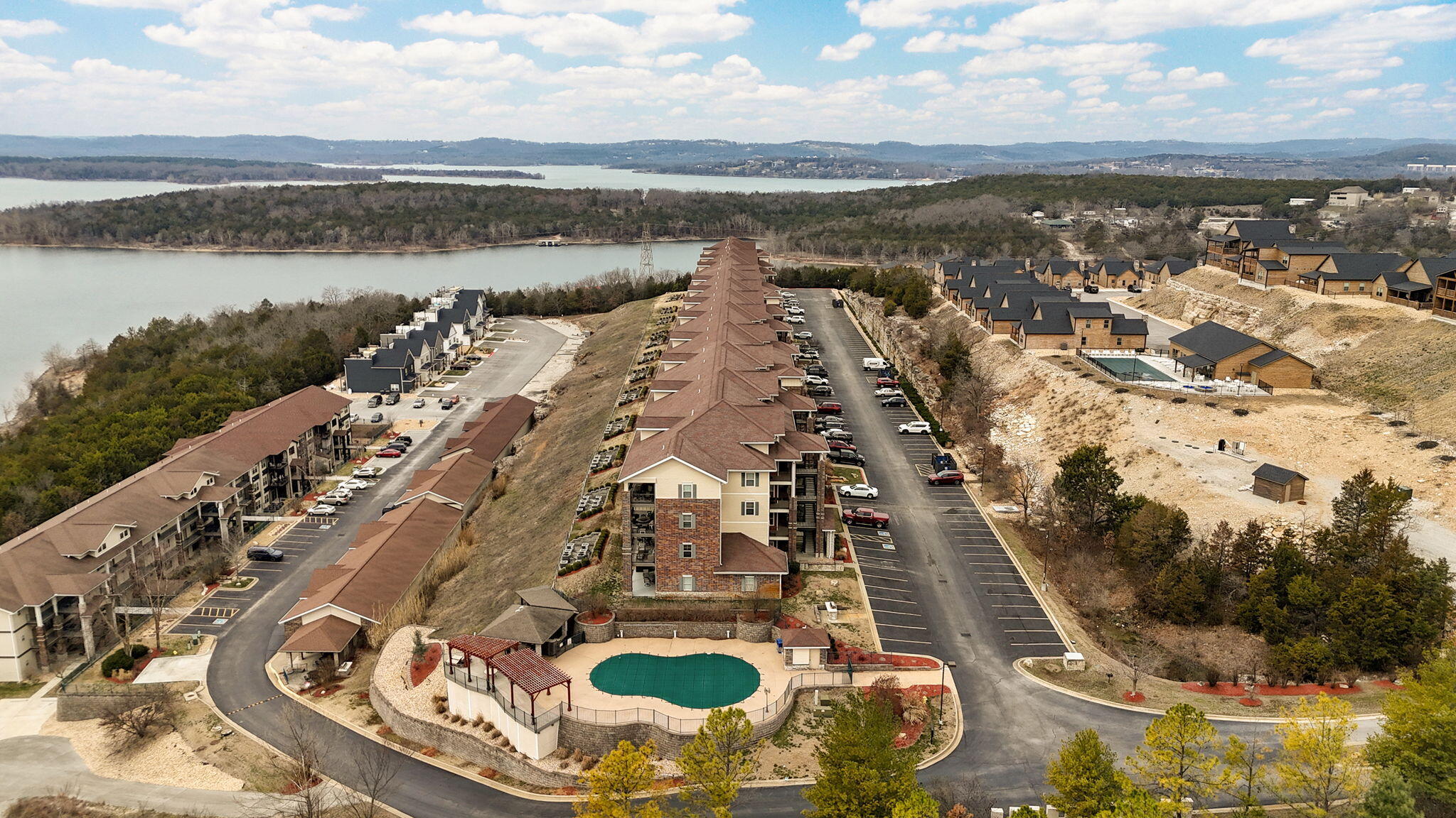 Majestic at Table Rock Condo - Residential